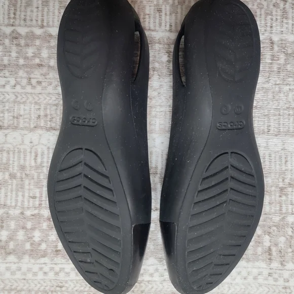 Crocs Black Women's Flats - Picture 6 of 7